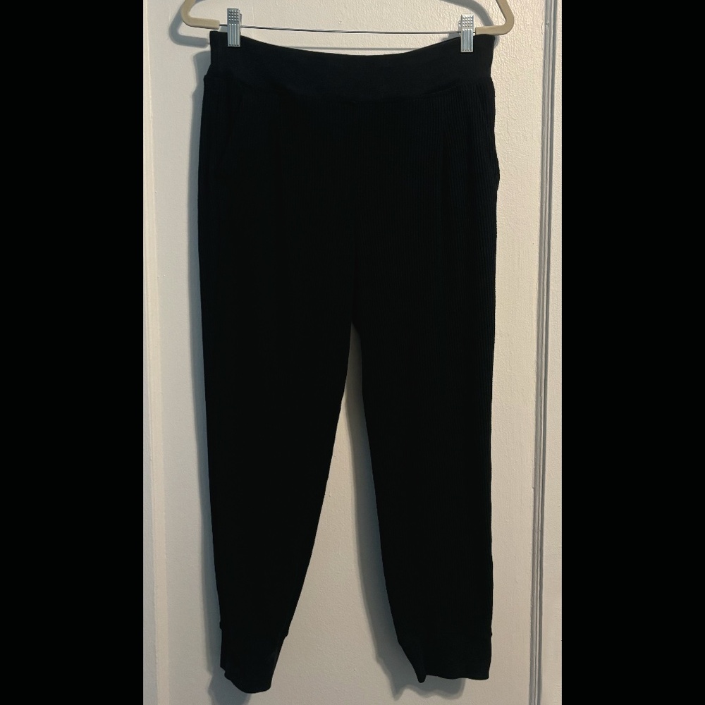 Black Joggers | Size M